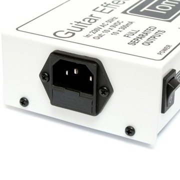 TOMANEK ISO-10 БЛОК ПИТАНИЯ НА 10 ЭФФЕКТОВ 9 В постоянного тока