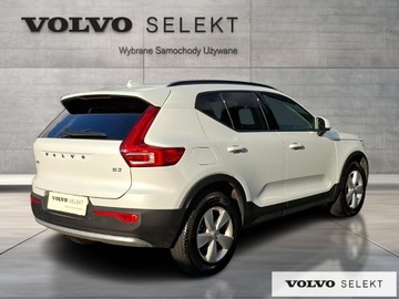 Volvo XC40 Crossover Facelifting 2.0 B3 163KM 2023 Volvo XC 40 XC40 B3 aut 2,0 163KM Pakiet Park Assi, zdjęcie 5