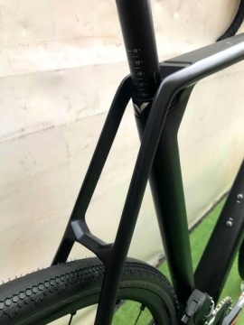 Дорожный велосипед Votec VRX CARBON SRAM RIVAL AXS 2X12S FRAME L 57CM