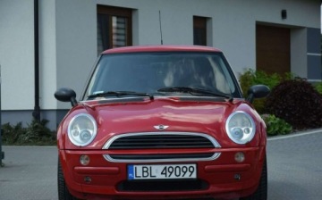 Mini One I 1.6 90KM 2002 MINI ONE 1.6B Klima Zadbany Serwisowany 1.6 Benzyna 90KM, zdjęcie 2