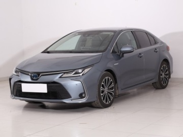 Toyota Corolla XII Sedan 1.8 Hybrid 122KM 2020 Toyota Corolla 1.8 Hybrid, Salon Polska, Automat, zdjęcie 1