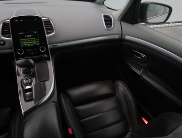 Renault Espace V Van 1.6 Energy dCi 160KM 2015 Renault Espace 1.6 dCi, Automat, 7 miejsc, Skóra, zdjęcie 7