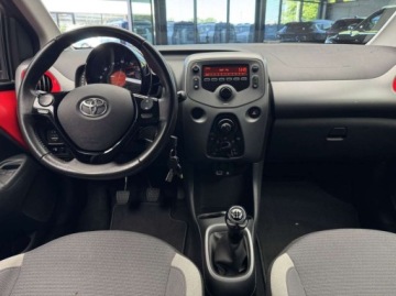 Toyota Aygo II Hatchback 3d Facelifting 1.0 VVT-i 72KM 2020 Toyota Aygo X-Play Klimatyzacja Salon Polska 1 wlasciciel FV23, zdjęcie 6