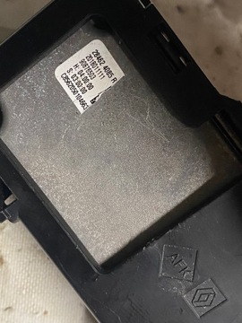 Помощник движения Renault Megane IV 284624085