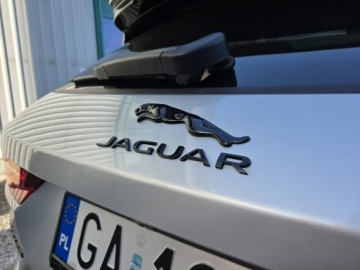 Jaguar F-Pace SVR Facelifting 5.0P V8 550KM 2022 Jaguar F-PACE SVR 5.0 V8 Supercharged 550 KM. FV23, zdjęcie 11