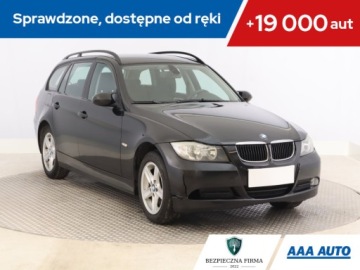 BMW Seria 3 E90-91-92-93 Touring E91 2.0 318d 143KM 2008 BMW 3 318 d, Klima, Klimatronic,ALU, El. szyby