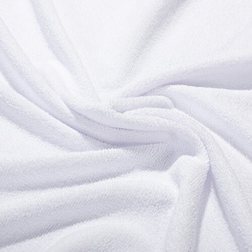 Полотенце из микрофибры 152 х 76 см с белой бахромой.