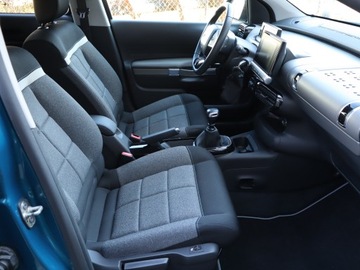 Citroen C4 Cactus Crossover Facelifting 1.2 PureTech 110KM 2019 Citroen C4 Cactus 1.2 PureTech, Salon Polska, zdjęcie 8