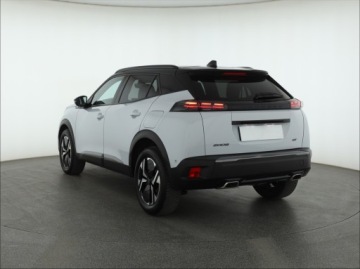 Peugeot 2008 II SUV Facelifting 1.2 PureTech 130KM 2024 Peugeot 2008 1.2 PureTech, Salon Polska, zdjęcie 3