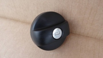 Peugeot Expert III KOREK WLEWU PALIWA