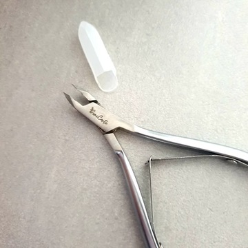 КЛИПСЫ ДЛЯ КУТИКУЛЫ МАНИКЮРНЫЕ ЩИПЦЫ НОЖНИЦЫ ДЛЯ НОГТЕЙ 4ММ