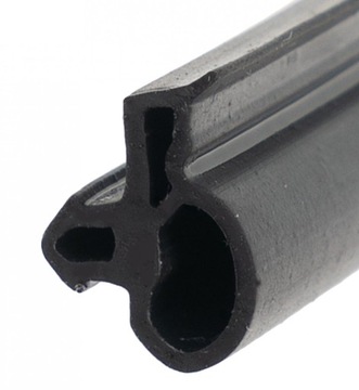 Уплотнитель окон ПВХ черный DECCO s1628