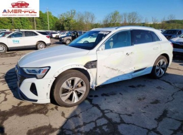 Audi Q8 2024 Audi Q8 e-tron Premium Plus 2024 Elektryczny 402KM