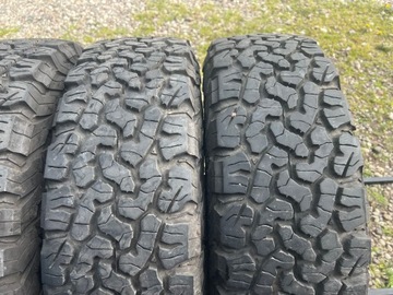 KOLA RÁFKY PNEUMATIKY ZIMNÍ SUZUKI VITARA 16'' 5X114,3 ET50 215/70/16 215/70R16