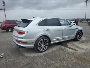 Bentley Bentayga 2023 Bentley Bentayga 2023, od ubezpieczalni 4.0 Benzyna 542KM, zdjęcie 4