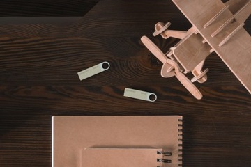 Флеш-накопитель GOODRAM 64 ГБ UUN2 USB 2.0, серебристый