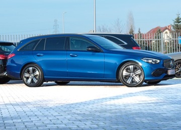 Mercedes Klasa C W206 2023 Mercedes C220d 220ps Night Skóra Led Komforty Ambiente LKA Virtual NFC HiFi, zdjęcie 4