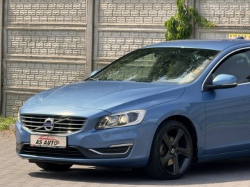 Volvo S60 II Sedan Facelifting 2.0 D3 DRIVE-E 150KM 2015 Volvo S60 2,0D3 150KM Lift/Ledy/Navi/Xenony/Alu18, zdjęcie 19