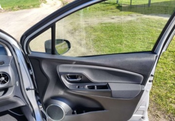 Toyota Yaris III Hatchback 5d Facelifting 2017 1.5 Dual VVT-iE 111KM 2019 Toyota Yaris Toyota Yaris 1.5 20th Anniversary CVT 1.5 Benzyna 111KM, zdjęcie 15