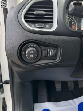 Jeep Renegade SUV 1.4 MultiAir 140KM 2017 Jeep Renegade 1.4 Turbo benzyna Szwajcaria Serwis na start ZAREJESTROWAN, zdjęcie 24