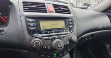 Honda Accord VII Kombi 2.0 i-VTEC 16V 155KM 2003 Honda Accord 2.0 i-VTEC 16V 155KM 2.0 Benzyna 155KM, zdjęcie 15