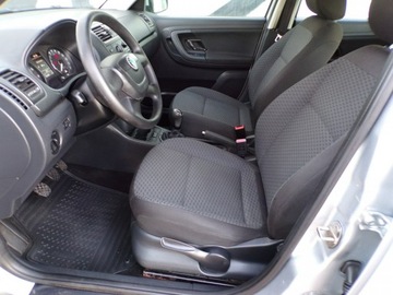 Skoda Fabia II Kombi 1.2 70KM 2010 Škoda Fabia Skoda Fabia Lift /Klimatic /1,2 /MPI, zdjęcie 16
