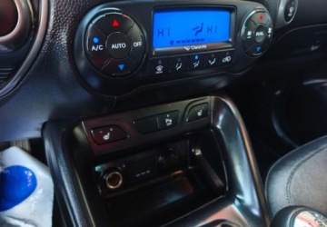 Hyundai ix35 SUV Facelifting 1.7 CRDi 115KM 2014 Hyundai ix35 Hyundai ix35 1.7 CRDi Premium 2WD 1.7 Diesel 115KM, zdjęcie 14