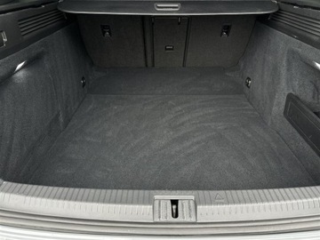 Volkswagen Arteon Shooting Brake R 2.0 TSI 320KM 2023 Volkswagen Arteon 2.0TSI 320KM 4X4 R DSG l Panoram, zdjęcie 8