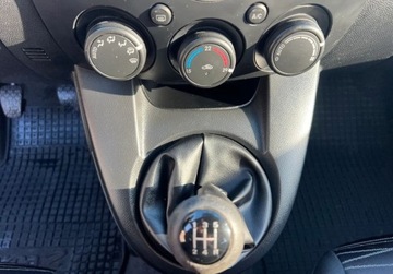 Mazda 2 II Hatchback 5d 1.3 86KM 2008 Mazda 2 1.3 Benzyna Klimatyzacja Radio El. szyby 1.3 Benzyna 86KM, zdjęcie 17