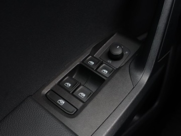 Seat Arona Crossover 1.0 EcoTSI 95KM 2020 Seat Arona 1.0 TSI, Salon Polska, VAT 23%, Klima, zdjęcie 16