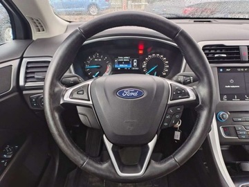 Ford Mondeo V Sedan 2.0 TDCi 150KM 2017 Ford Mondeo 2.0 TDCi 150KM Trend MK5 Podgrzewana szyba Salon PL 2.0, zdjęcie 16