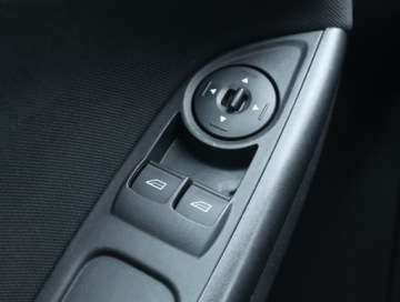 Ford Focus III Kombi Facelifting 1.0 EcoBoost 125KM 2017 Ford Focus 1.0 EcoBoost, Klima, Klimatronic, zdjęcie 16