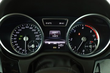Mercedes Klasa M W166 Off-roader 350 BlueTEC 4MATIC 258KM 2013 Mercedes ML ML 350 BlueTEC, Salon Polska, 254 KM, zdjęcie 7