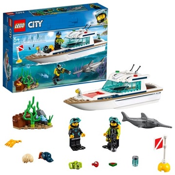 LEGO City #60221 JACHT + figurki miecznika i kraba + *GRATIS* !!