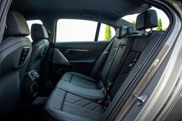 BMW Seria 5 G90-91 2023 BMW 520 xDrive Sedan, Demo - Koła zimowe w cenie!, zdjęcie 18