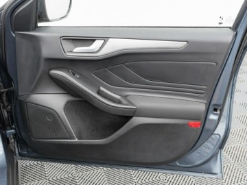 Ford Focus IV Kombi Facelifting 1.0 EcoBoost MHEV 125KM 2023 Ford Focus BIA90186#1.0 EcoBoost Titanium Podgrz.f, zdjęcie 26