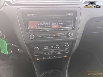 Skoda Rapid II Spaceback 1.2 TSI 105KM 2014 Skoda RAPID 1,2 TSI klimatronik alu pdc wspomaganie oplacona 1.2 Benzyna, zdjęcie 13