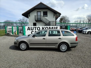 Skoda Octavia II Kombi 1.6 MPI 102KM 2012 Škoda Octavia Skoda Octavia Krajowy, instalacja, zdjęcie 6