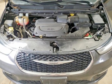 Chrysler Pacifica II 2021 Chrysler Pacifica Touring L 2021 3.6 Benzyna 287KM, zdjęcie 6
