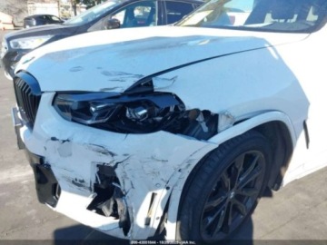 BMW X3 G45 2024 BMW X3 SDRIVE30I, od ubezpieczalni 2.0 Benzyna 248KM, zdjęcie 4