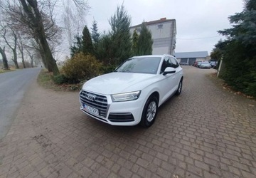 Audi Q5 II SUV 2.0 TDI 190KM 2019 Audi Q5 Audi Q5 2.0 TDI Quattro S tronic design 2.0 Diesel 190KM