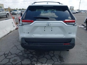 Toyota RAV4 V 2024 Toyota RAV4 Toyota RAV4 XLE Premium 2.5 Benzyna 203KM, zdjęcie 7