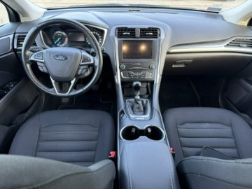 Ford Mondeo V Liftback Facelifting 2.0 EcoBlue 150KM 2019 Ford Mondeo 2,0 diesel 150KM salon polska, zdjęcie 6
