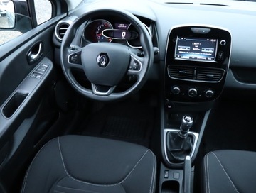 Renault Clio IV Grandtour Facelifting 1.2 Energy TCe 118KM 2016 Renault Clio 1.2 TCe, Salon Polska, Serwis ASO, zdjęcie 6