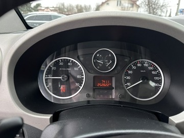 Citroen Berlingo II Van Long Facelifting 1.6 HDi 92KM 2015 Citroen Berlingo XTR/Pół automat/1.6 HDI 92KM/, zdjęcie 25