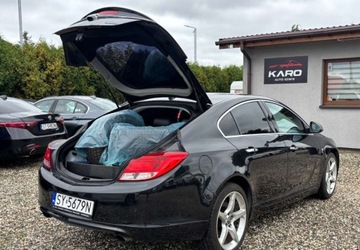 Opel Insignia I Sedan 2.0 Turbo ECOTEC 220KM 2010 Opel Insignia 2010 r. 2.0 Benzyna 220KM, zdjęcie 16