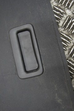 Повреждена шторка багажника Volvo XC90 II