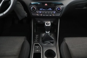 Hyundai Tucson III SUV 1.6 GDI 132KM 2018 Hyundai Tucson 1.6 GDI, Salon Polska, zdjęcie 16