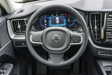 Volvo XC60 II Crossover Plug-In Facelifting 2.0 T6 350KM 2024 Volvo XC 60 YV1UZH4V6S1154084, zdjęcie 13
