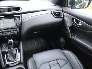 Nissan Qashqai II Crossover Facelifting 1.3 DIG-T  160KM 2019 Nissan Qashqai 1.3 DIG-T, Automat, Skóra, Navi, zdjęcie 7